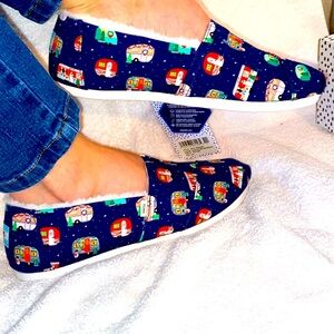 Toms slip on loafer shoes Holiday Campers Alpargata Navy Blue white 9.5 womens